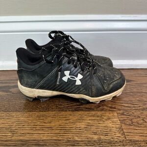UA Baseball Cleats